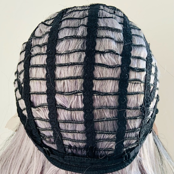 22” Ombre Lilac Premium Fiber Lace Front Wig - Picture 11 of 11